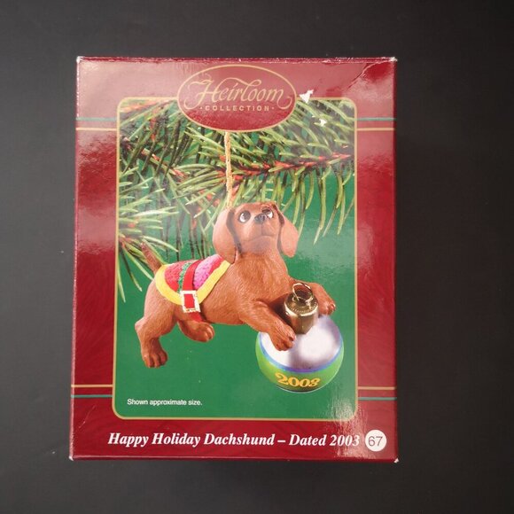 NIB Carlton Cards Happy Holiday Dachshund w/Christmas Ornament Dated 2003 - Picture 1 of 7